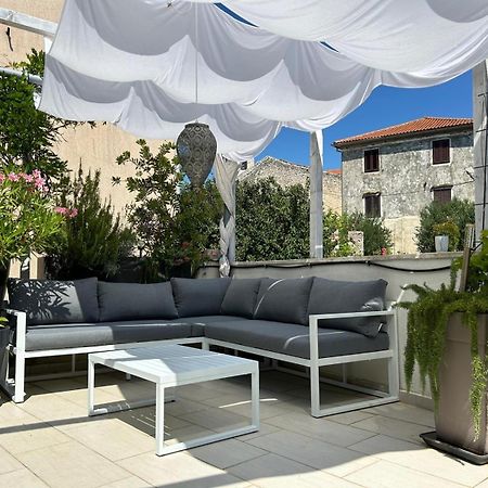 Summer Home In Krk Center "Casa Magdalena" クルク エクステリア 写真